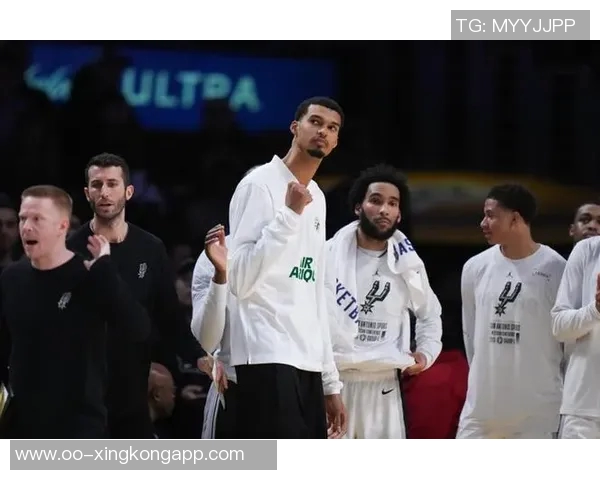 本赛季小腿伤病潮席卷联盟15位球员包括字母哥浓眉和莫兰特等明星球员